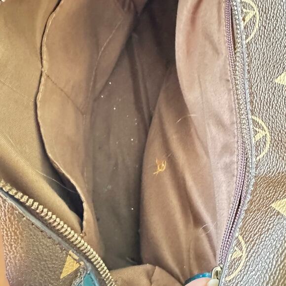 Adrianne Vittadini Signature Collection Dome Satchel w/Lock Chocolate Teal Bag - Picture 7 of 13